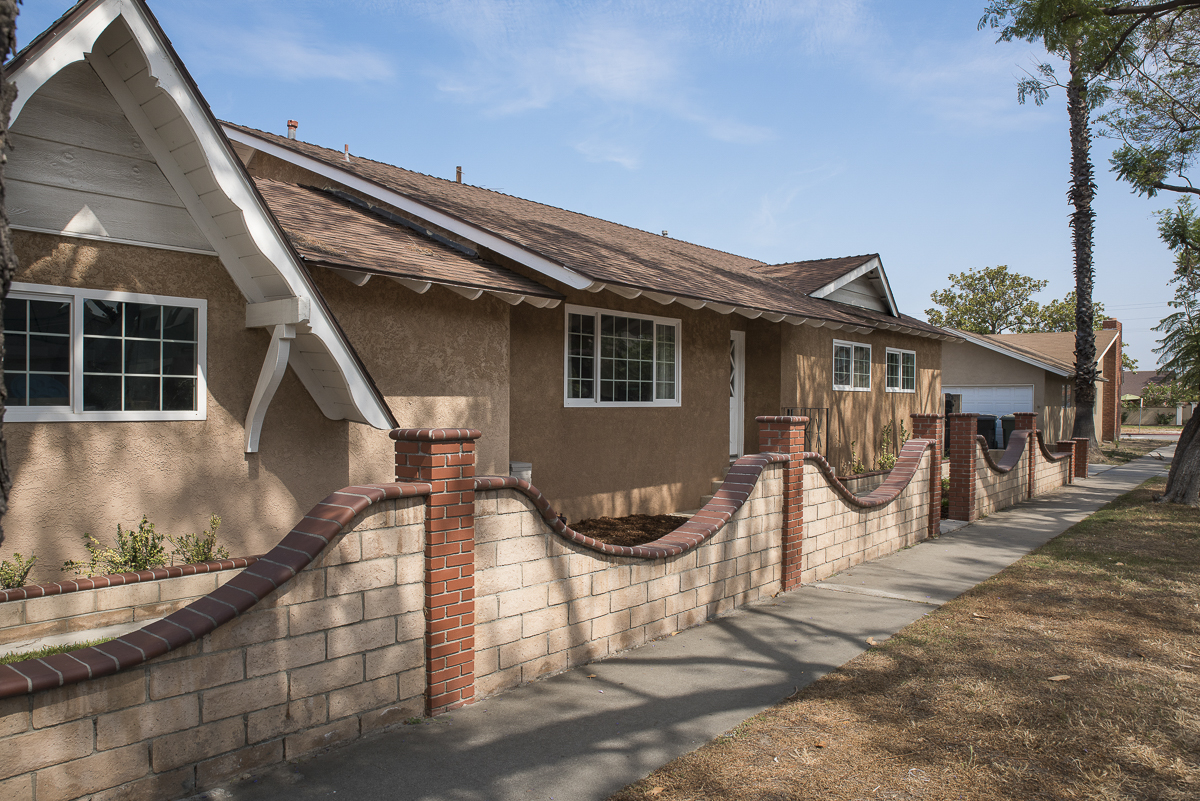 1119 W. Gage Ave., Fullerton, CA 92833