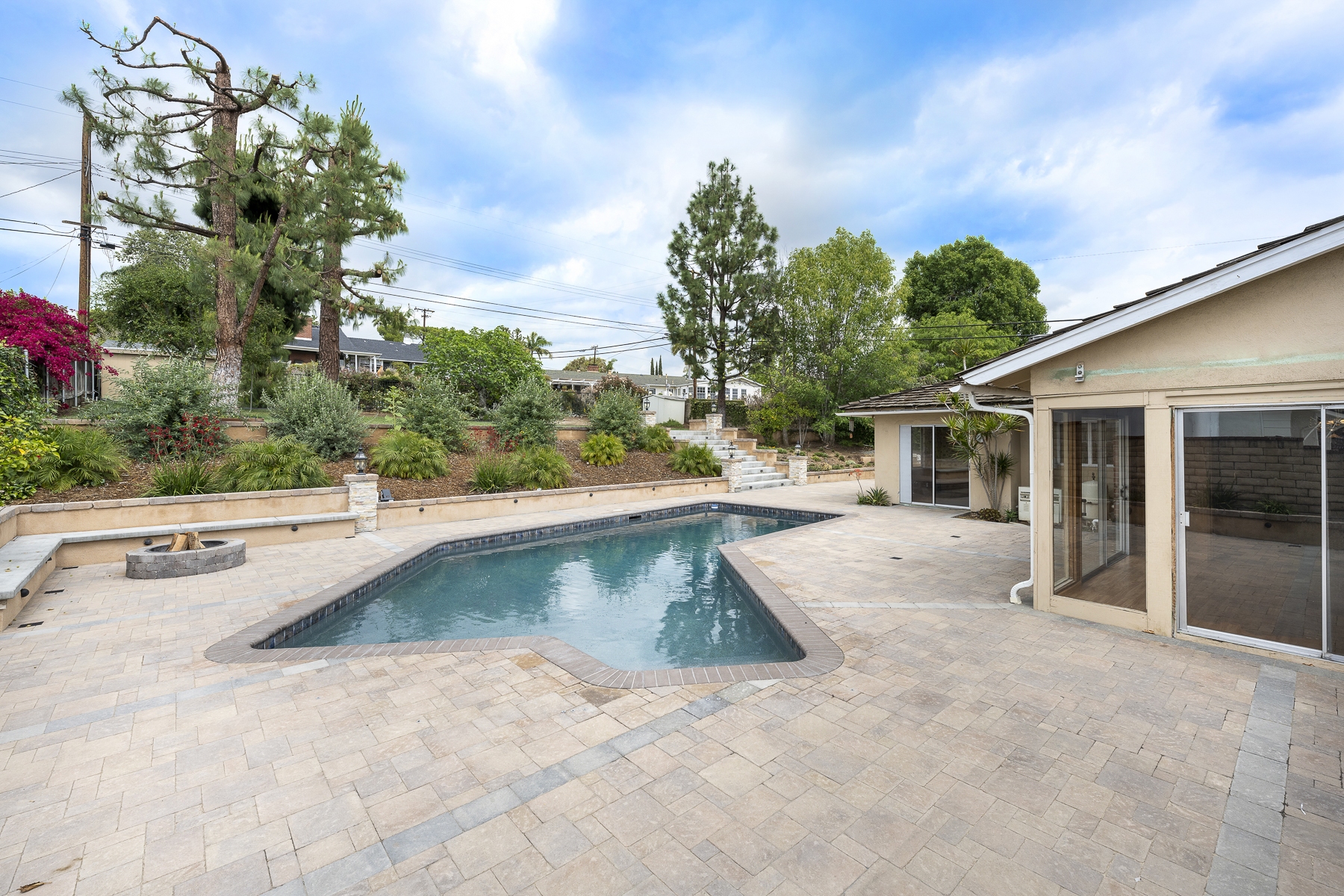 501 Dorothy Drive: Pool view facing the green space and landscape