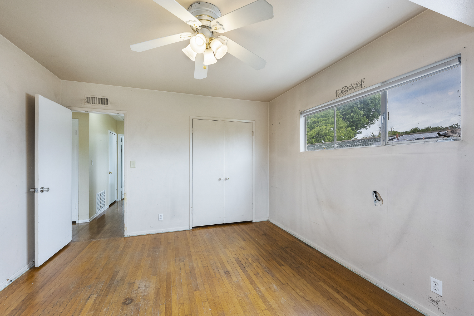 501 Dorothy Drive: Bedroom/office space with closet and window