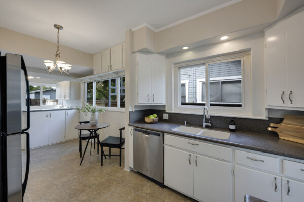 343 W Wilshire Ave-Kitchen-3