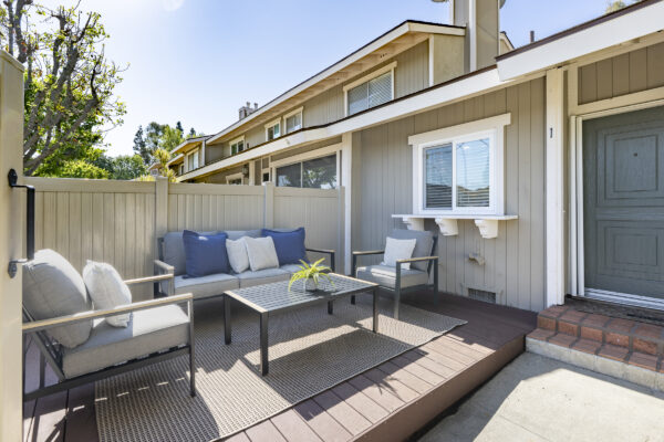 3100 Palm Drive_A-Front Patio-5