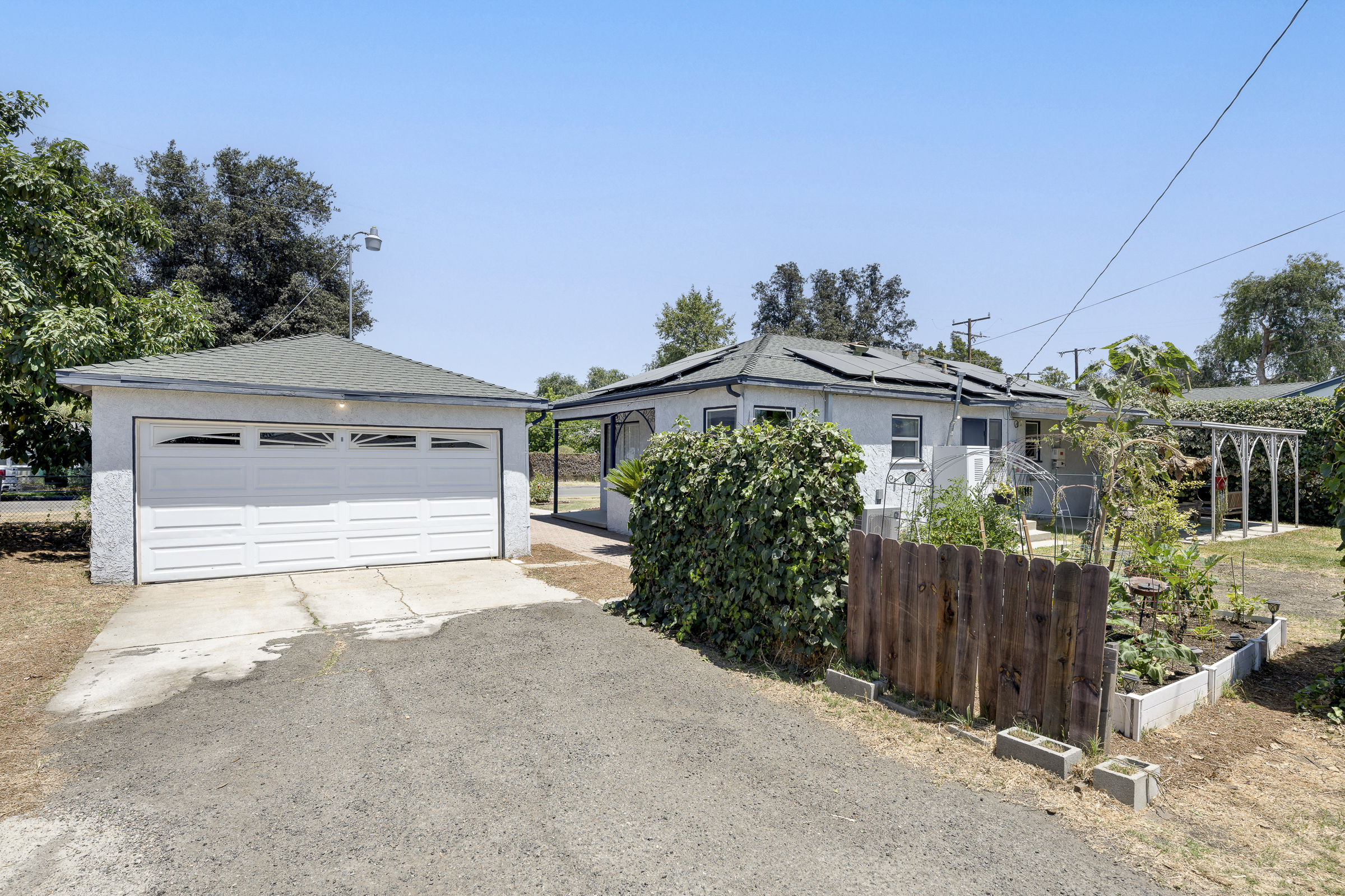 1910 W. Champan Ave, Fullerton, CA 92833