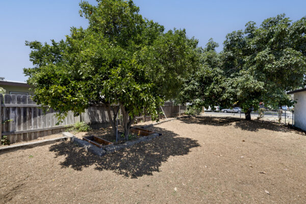 1910 W. Champan Ave, Fullerton, CA 92833