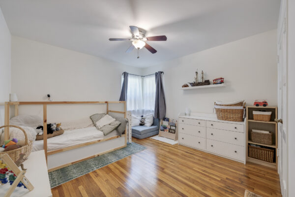 1910 W Chapman-Bedroom 3