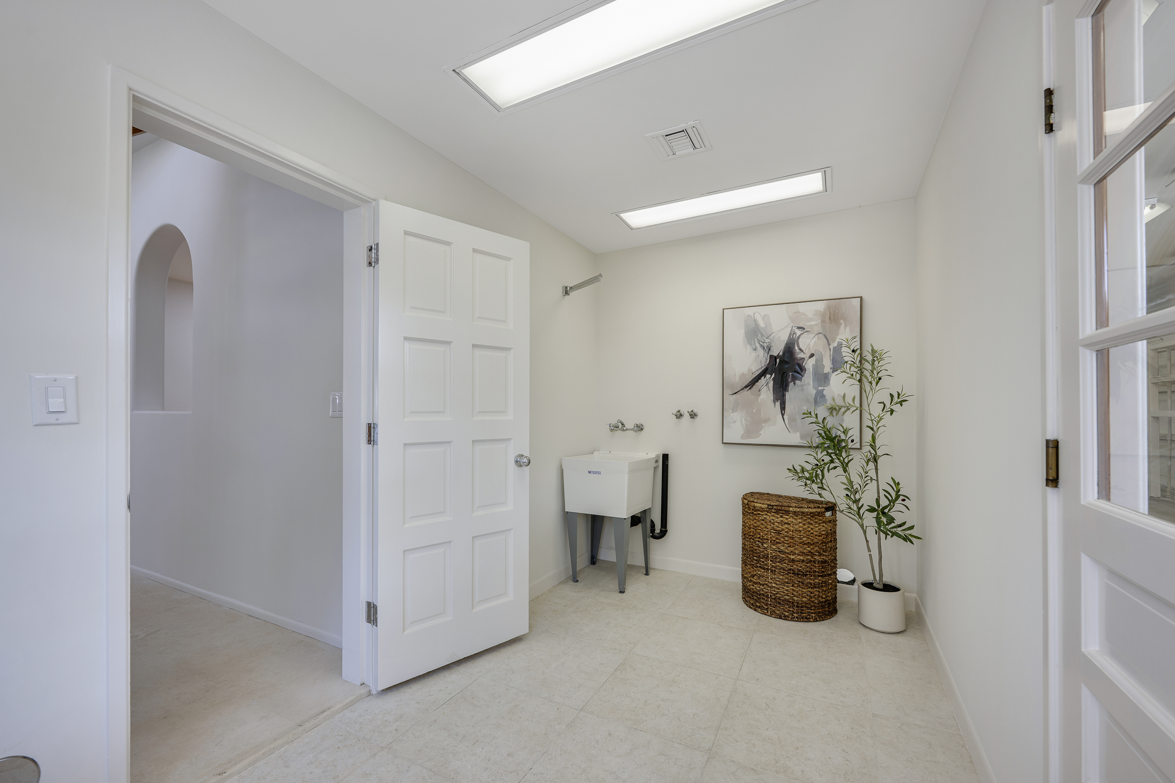 755 E Sunny Hills-Laundry Room-2