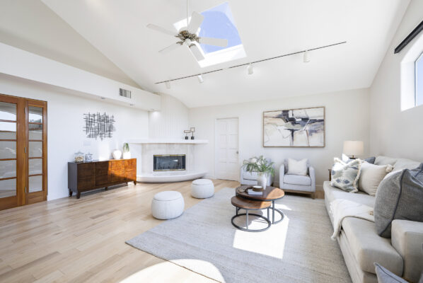 755 E Sunny Hills-Great Room-2