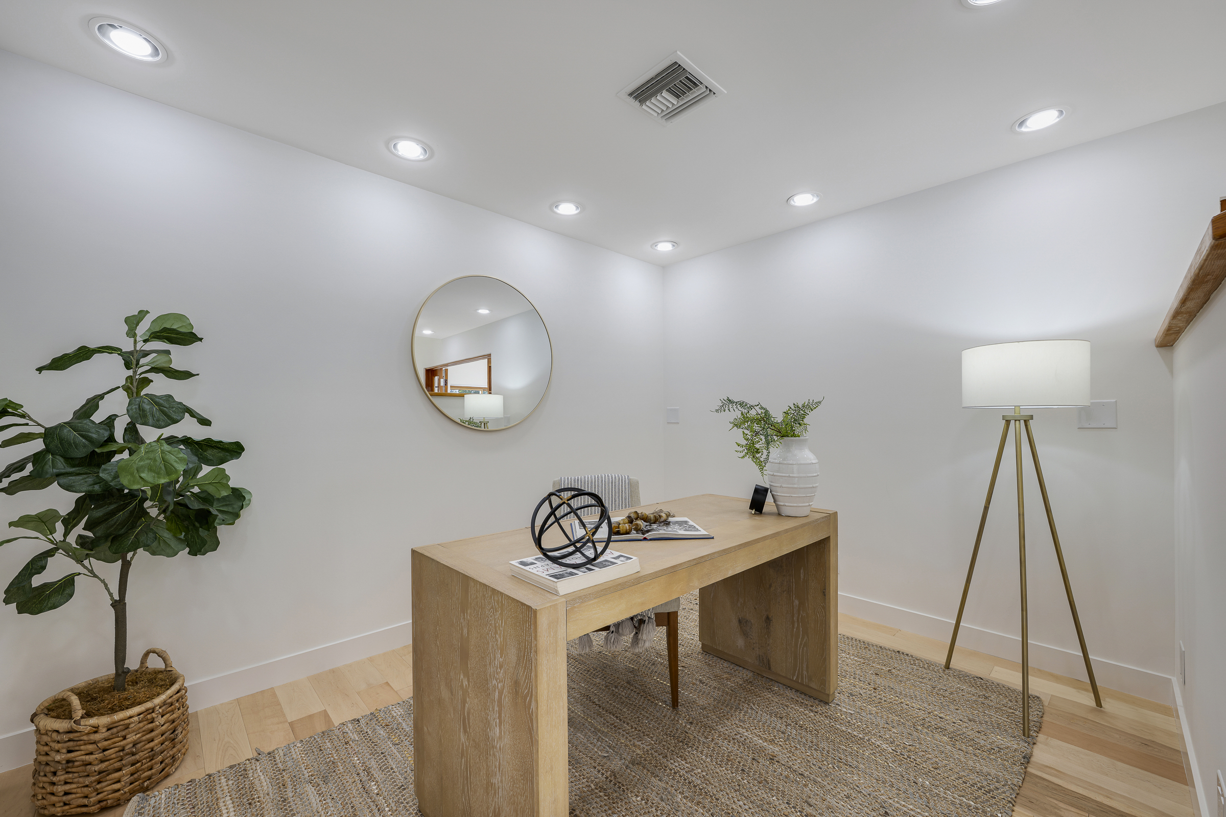 755 E Sunny Hills-Landing Office-2