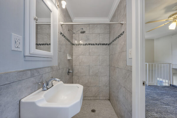 6231 Painter Ave, Whittier, CA 90601