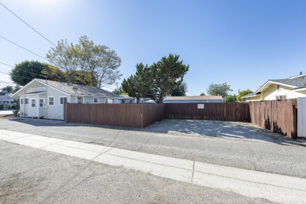 911 E. Commonwealth Ave, Fullerton, CA 92831