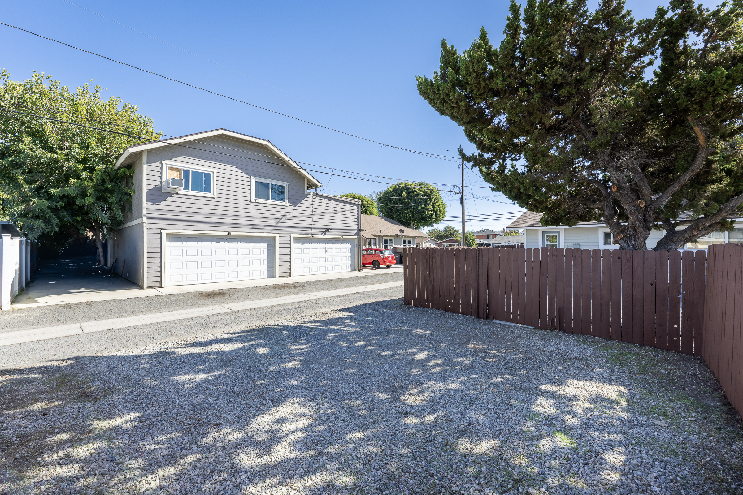 911 E. Commonwealth Ave, Fullerton, CA 92831