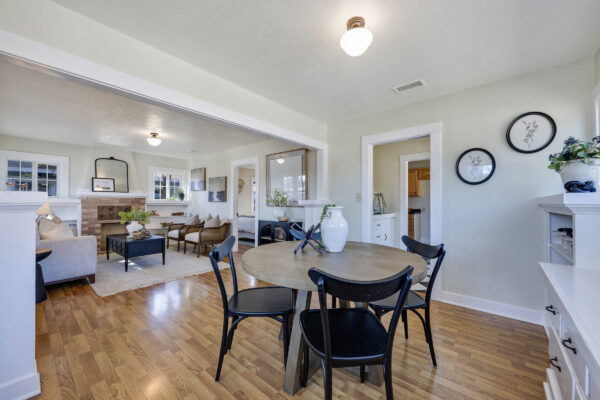 911 E. Commonwealth Ave, Fullerton, CA 92831