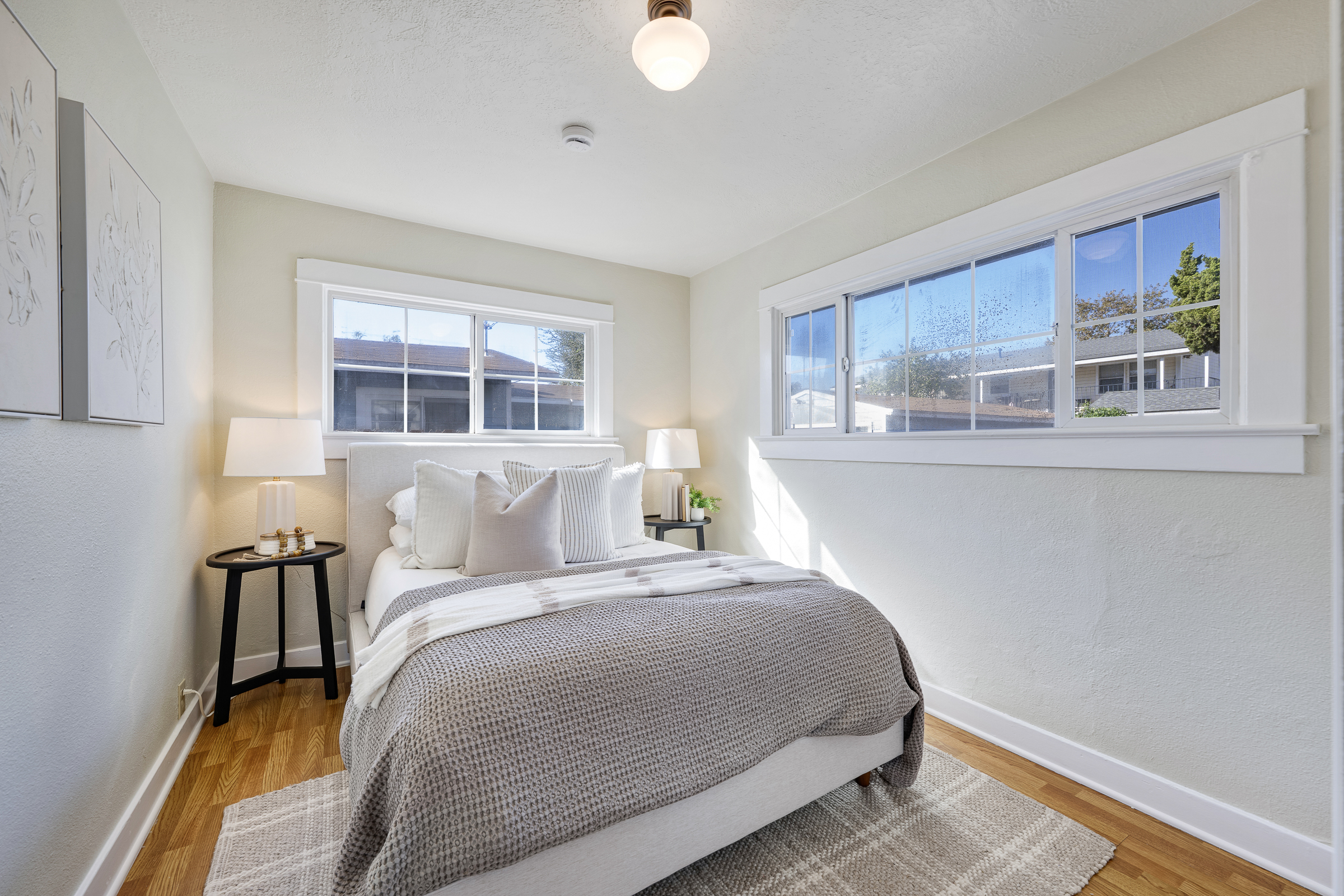 911 E. Commonwealth Ave, Fullerton, CA 92831