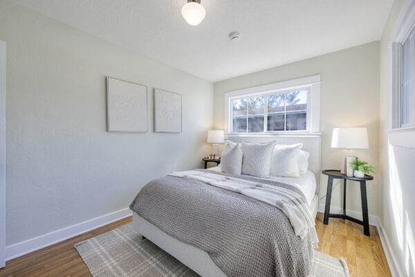 911 E. Commonwealth Ave, Fullerton, CA 92831