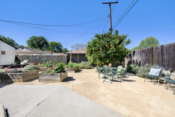 1245 Riverside Dr, Fullerton, CA 92831