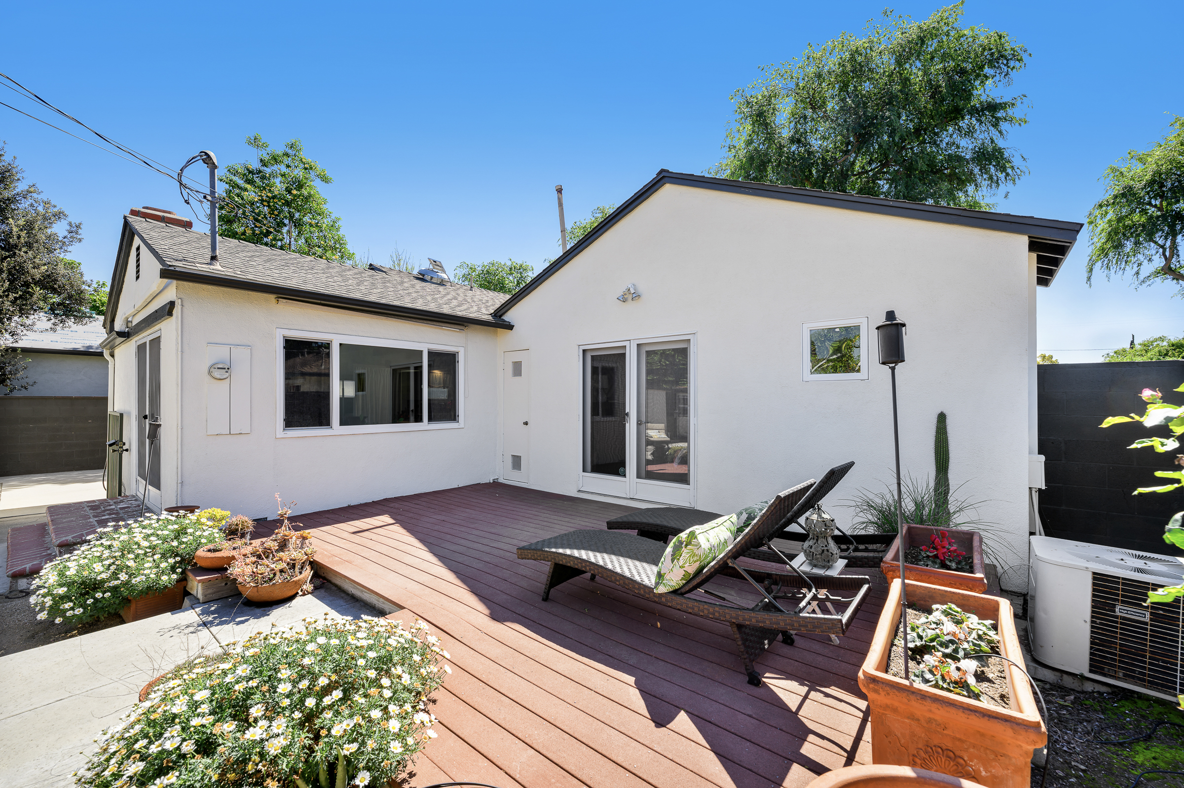 1245 Riverside Dr, Fullerton, CA 92831