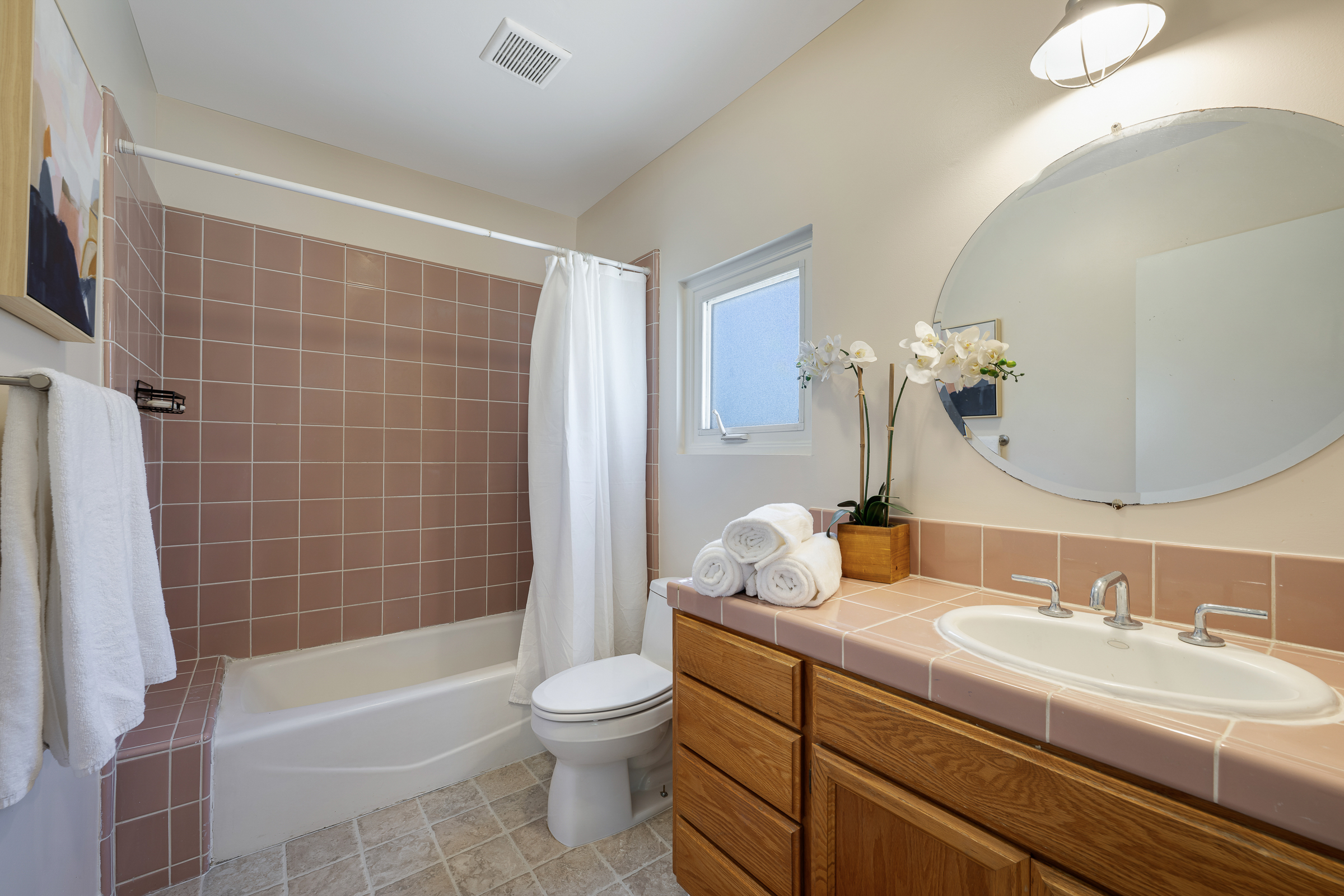 1245 Riverside Dr, Fullerton, CA 92831