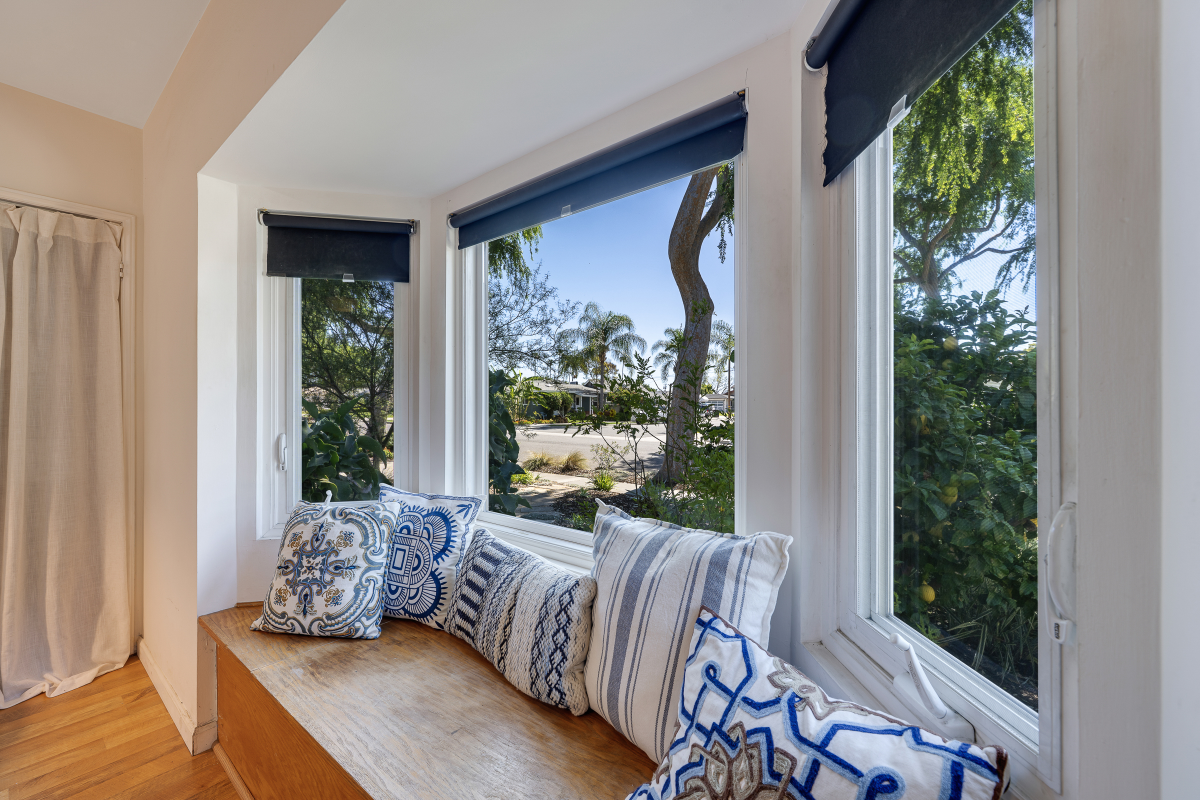 1245 Riverside Dr, Fullerton, CA 92831