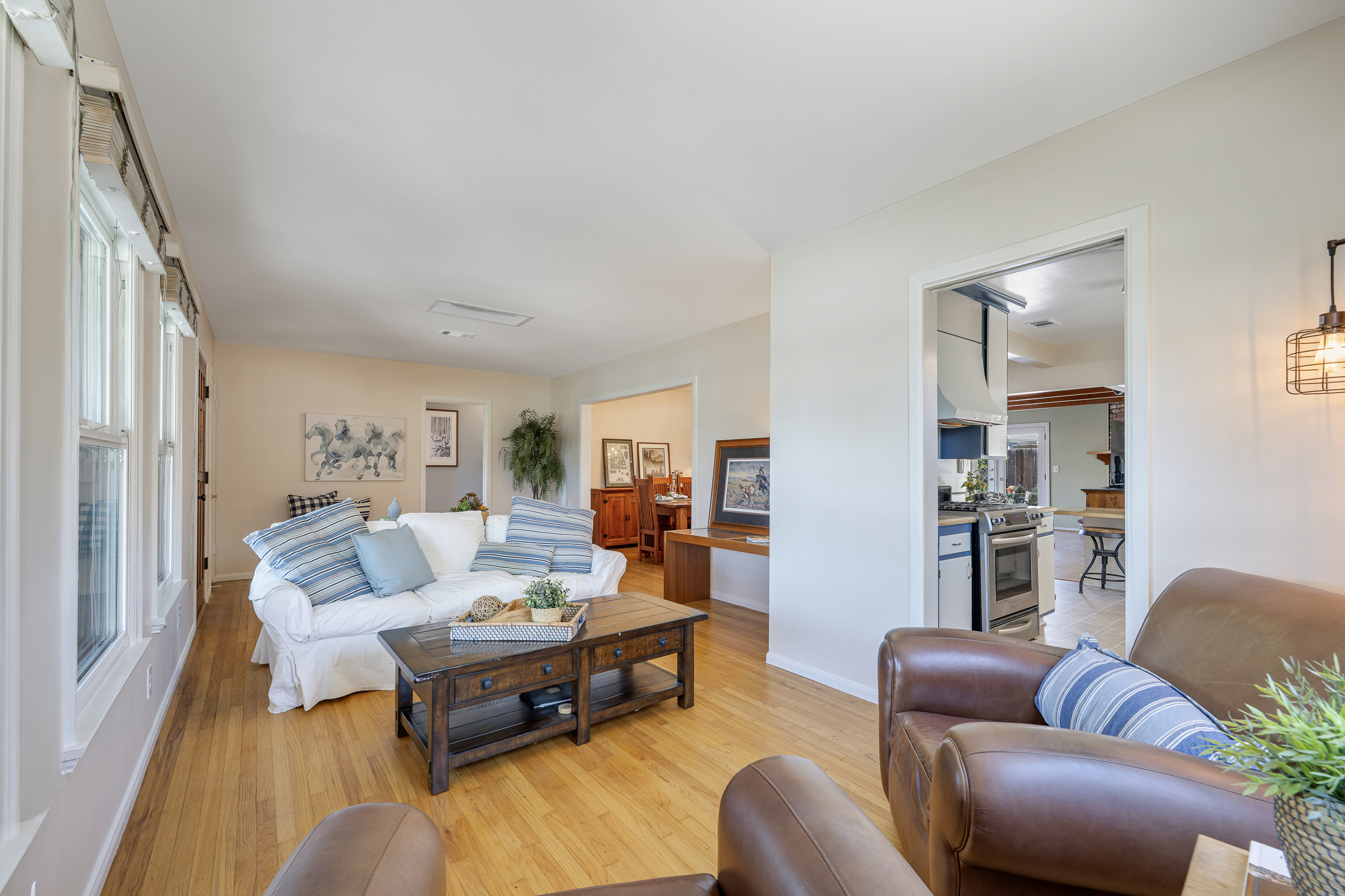 1245 Riverside Dr, Fullerton, CA 92831