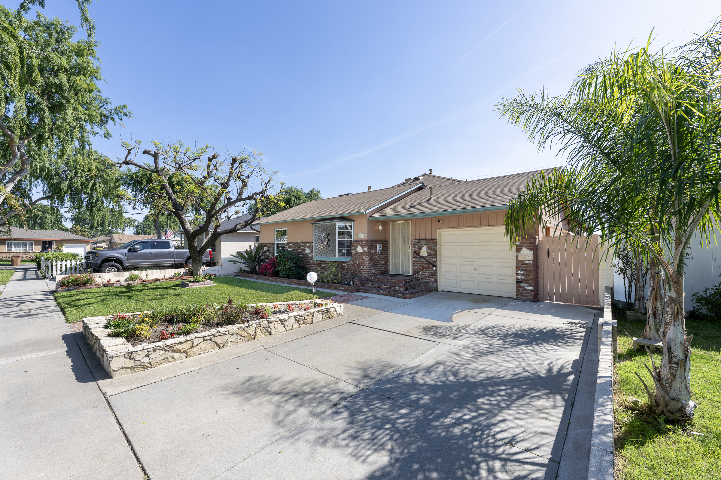2404 W Ash Ave, Fullerton, CA 92833
