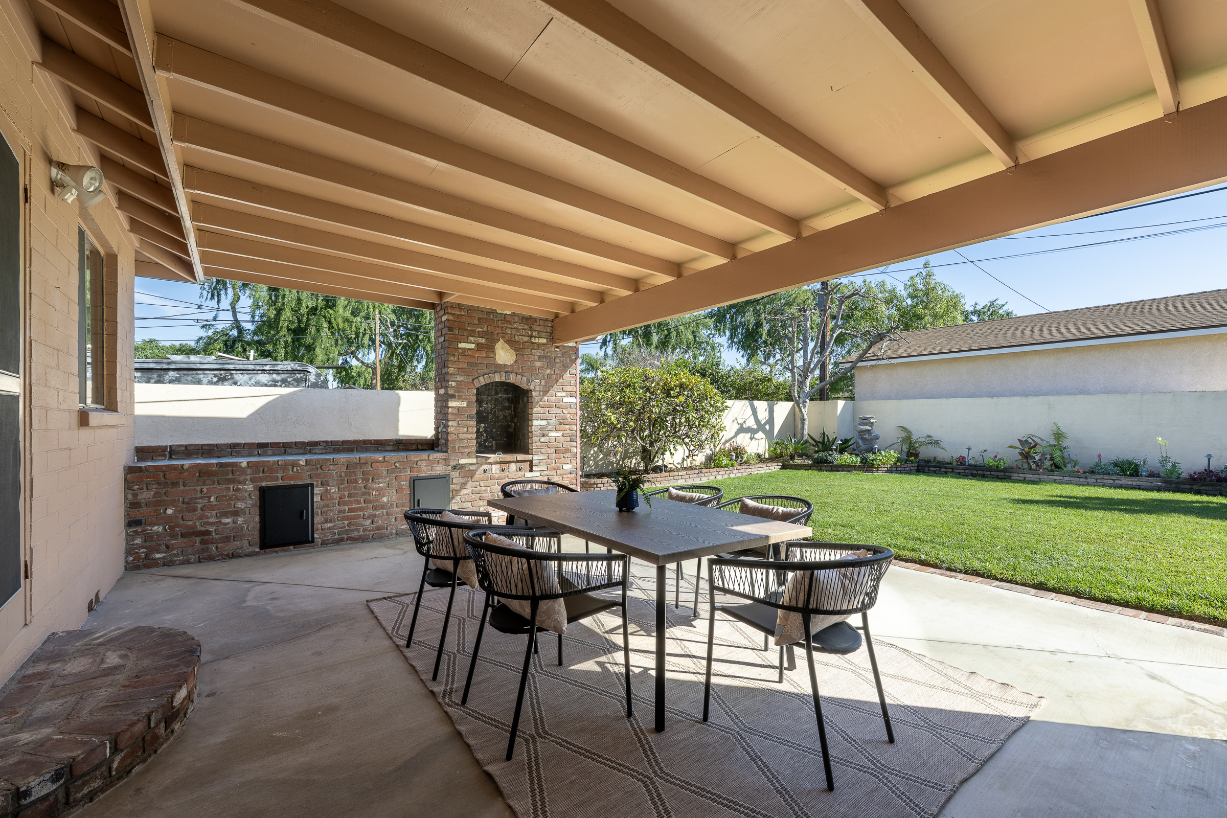 2404 W Ash Ave, Fullerton, CA 92833