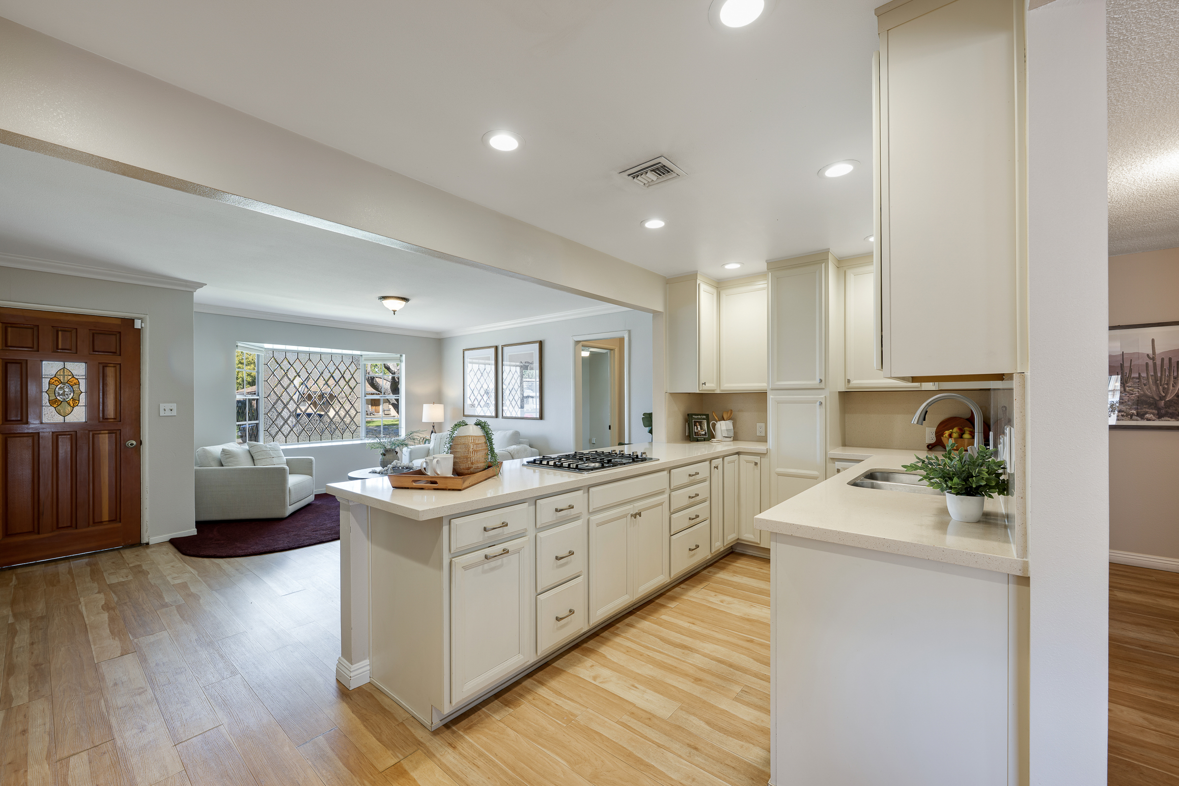 2404 W Ash Ave, Fullerton, CA 92833