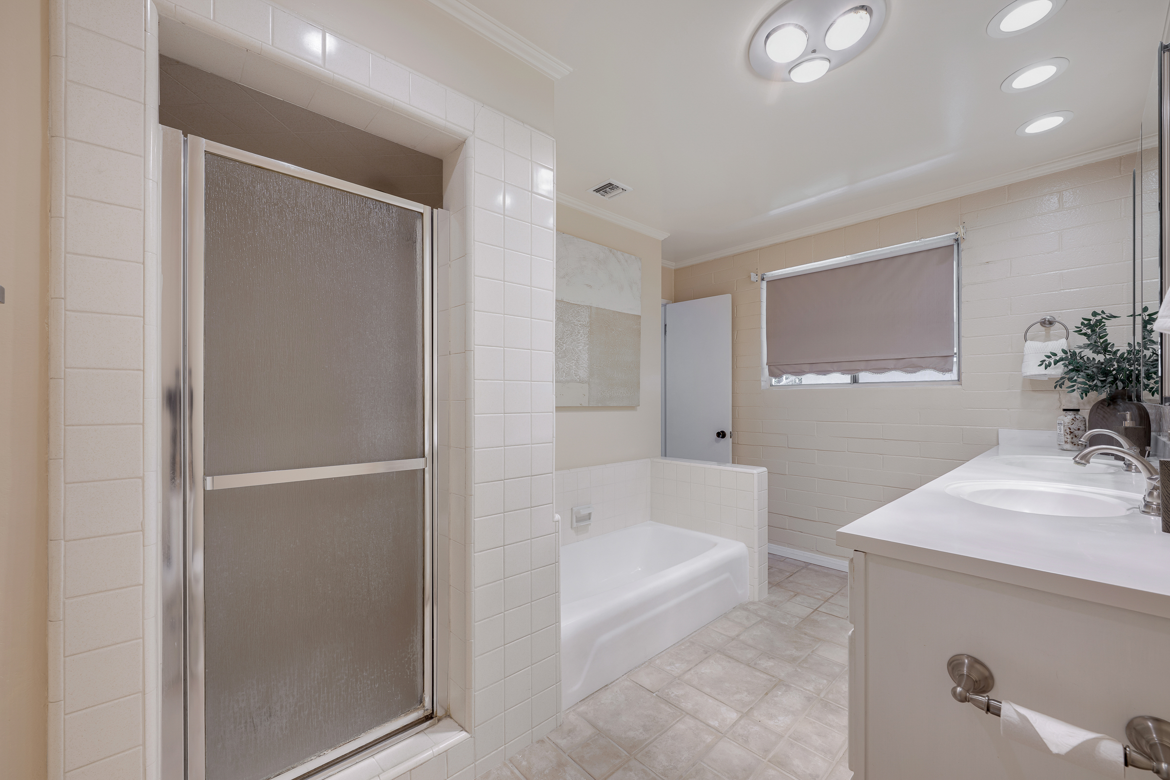 2404 W Ash Ave, Fullerton, CA 92833