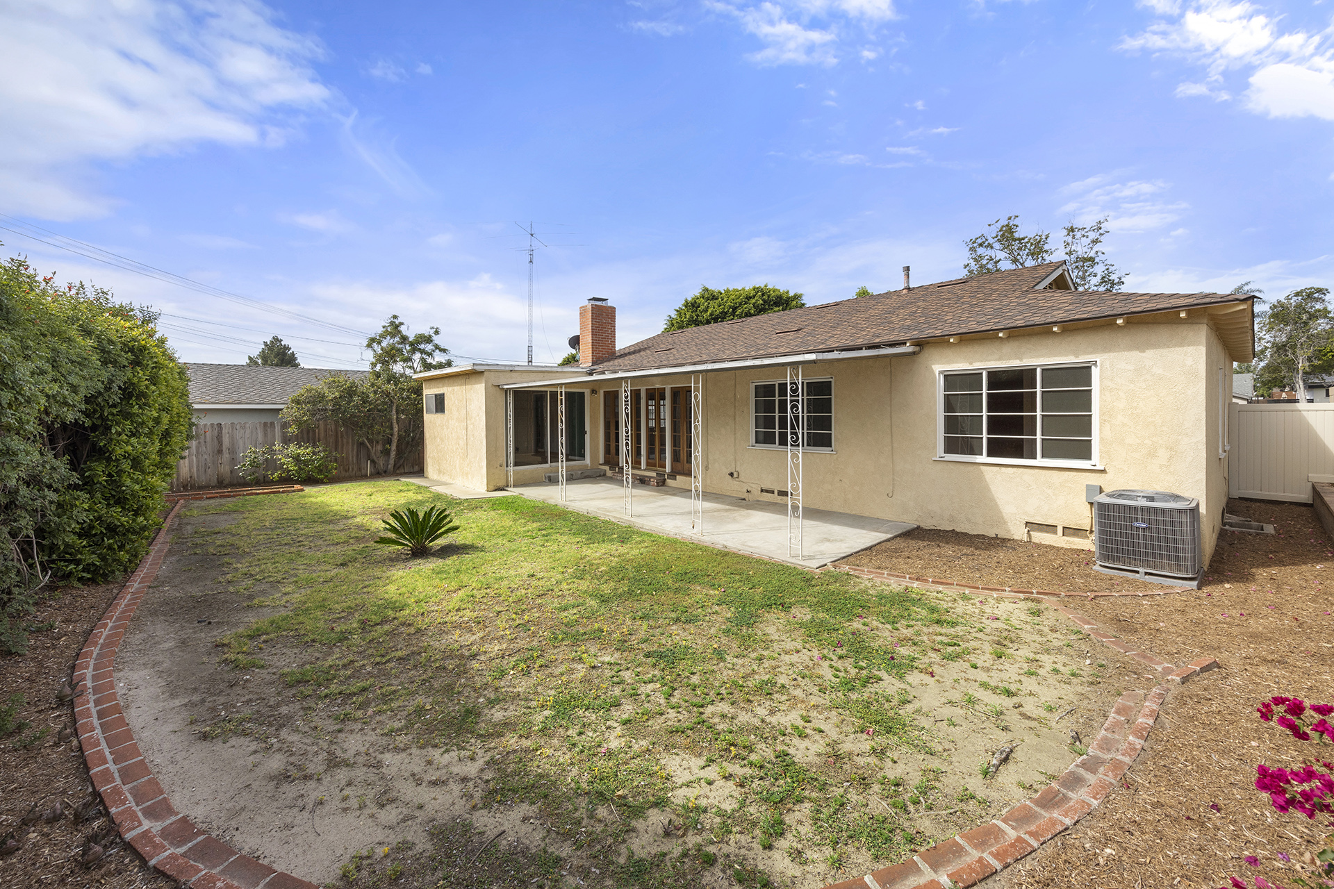 1018 Stanford-Backyard-4