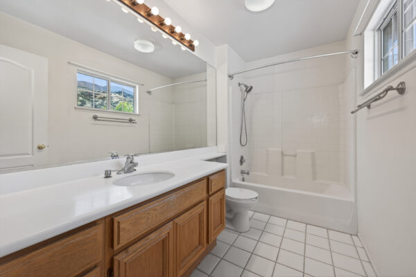 4311 San Viscaya Cir, Corona, CA 92882