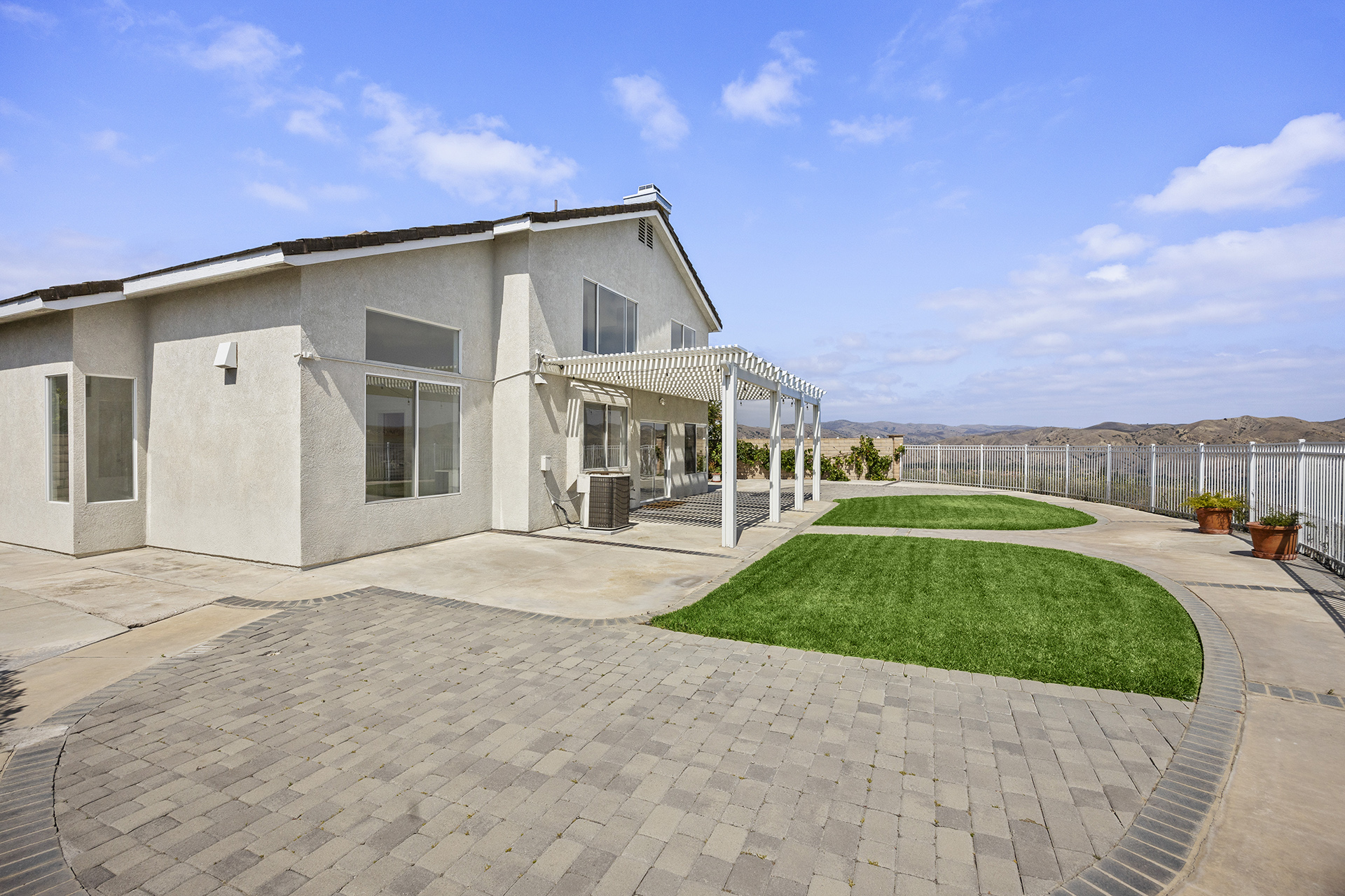 4311 San Viscaya Cir, Corona, CA 92882