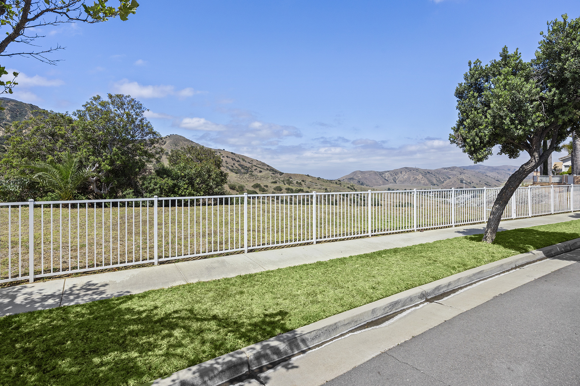 4311 San Viscaya Cir, Corona, CA 92882