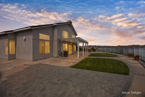 4311 San Viscaya Cir, Corona, CA 92882