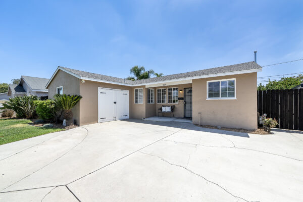 618 S Pine Dr-Front-3