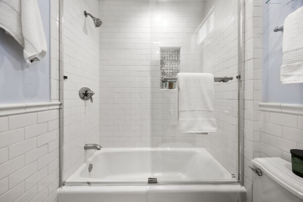 229 W Brookdale Pl-Primary Bathroom