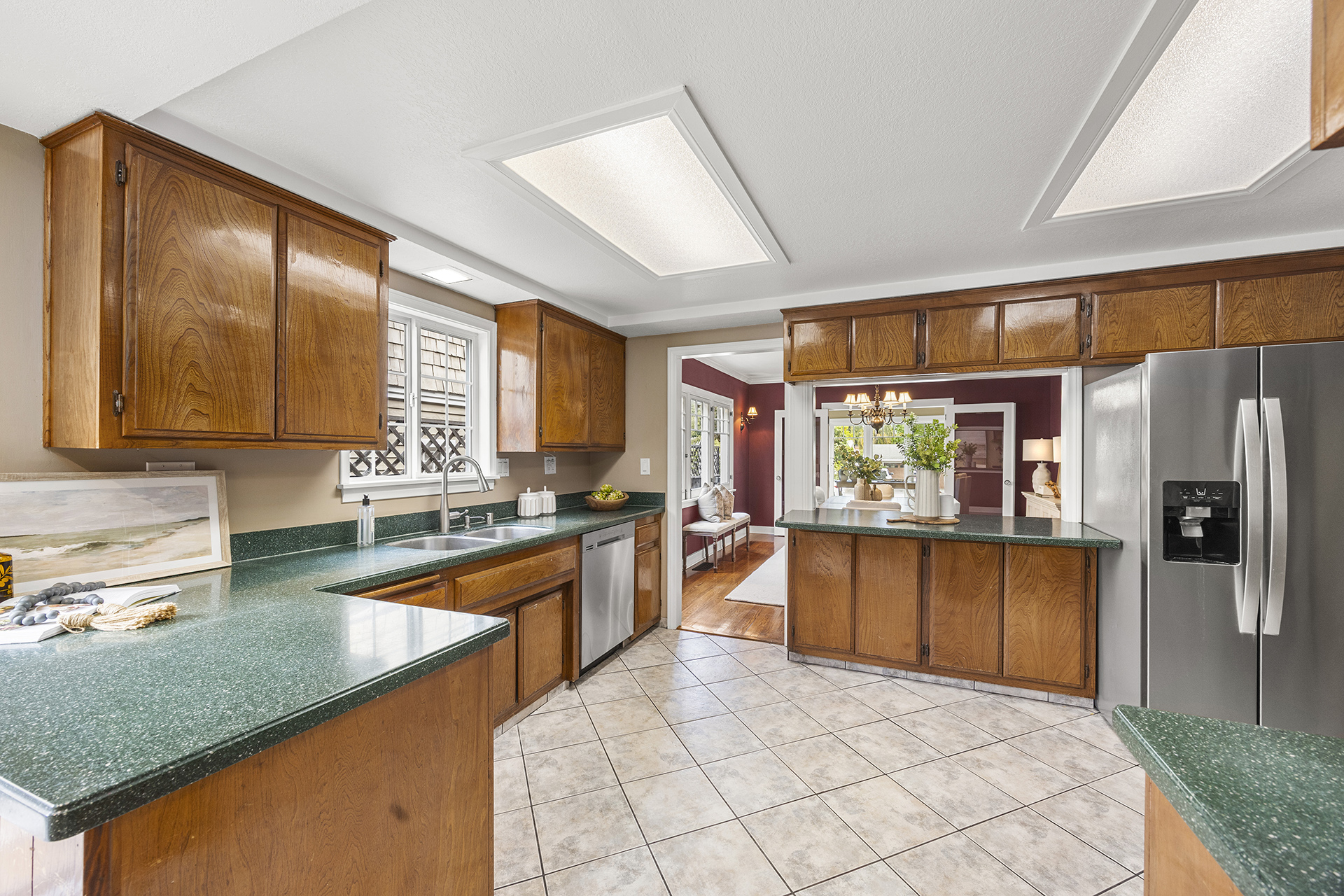 229 W Brookdale Pl-Kitchen-5