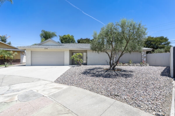 2115 E. South Redwood Dr-Front-2