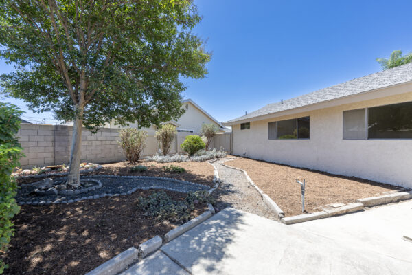 2115 E. South Redwood Dr-Side Yard-2