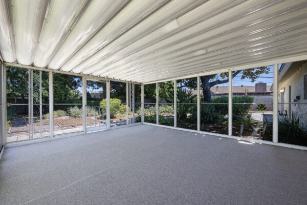 2115 E. South Redwood Dr-Screened Patio-2