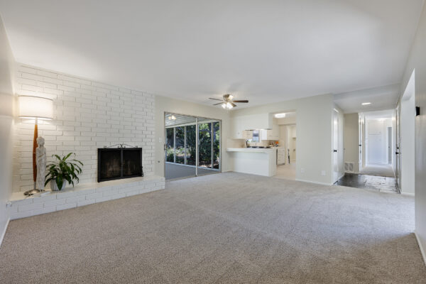 2115 E. South Redwood Dr-Bonus Room