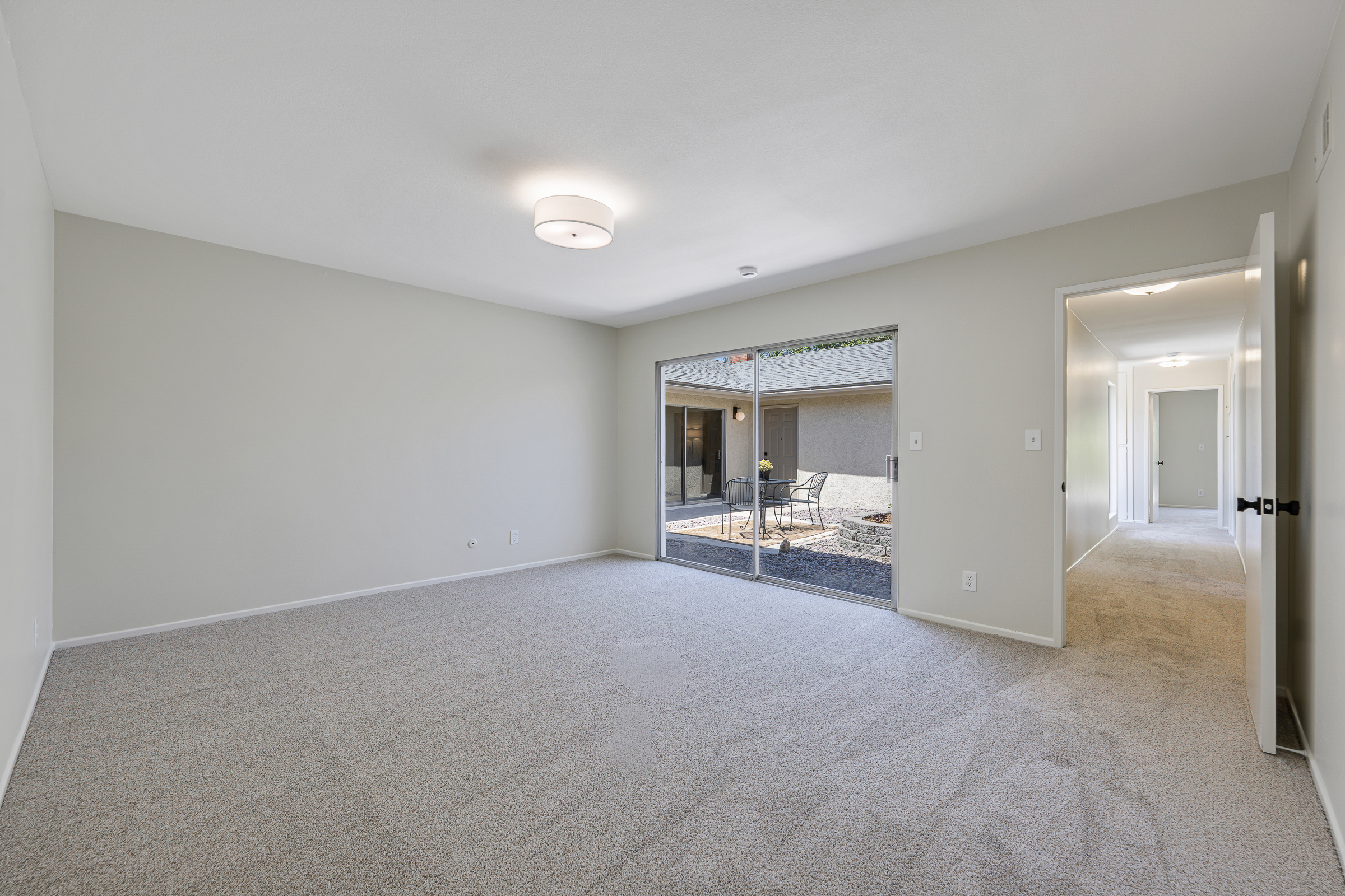 2115 E. South Redwood Dr-Primary Suite-2